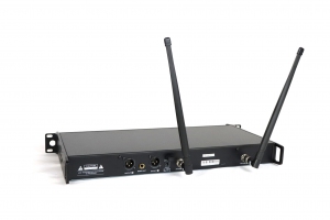 RFIntell QL7R/T1-B 720,500-754,000 МГц 2-канальная радиосистема с 2-мя ручными микрофонами в Московской области